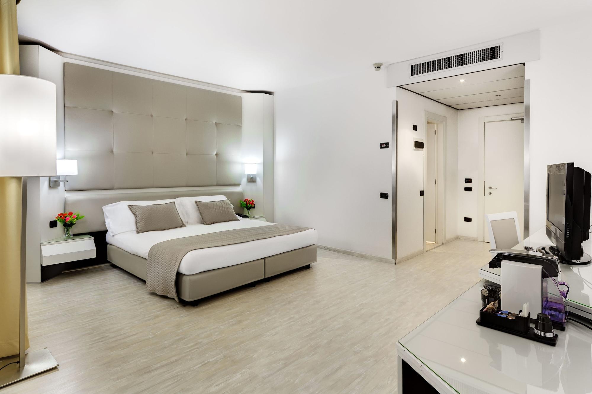 Mediterraneo Palace Hotel Ragusa Exterior photo